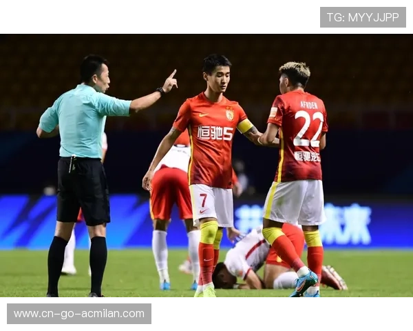 中超最新积分形势胶着保级大战白热化三支球队命悬一线形势异常紧迫