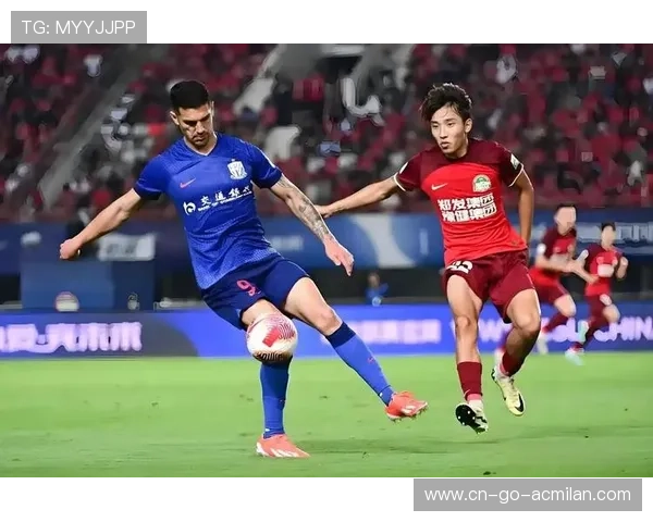 上海申花中场调度迅速带动整体前移