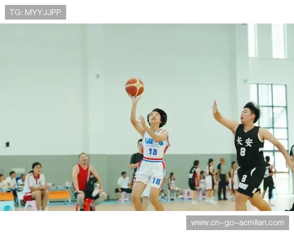 女篮替补席的青春风暴席卷赛场