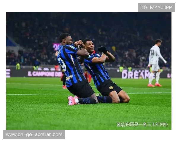 国米阿斯拉尼低平重炮极其冷峻：前线的静默火药