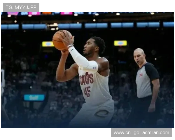 布克终场前连取要分,凤凰城击退挑战者