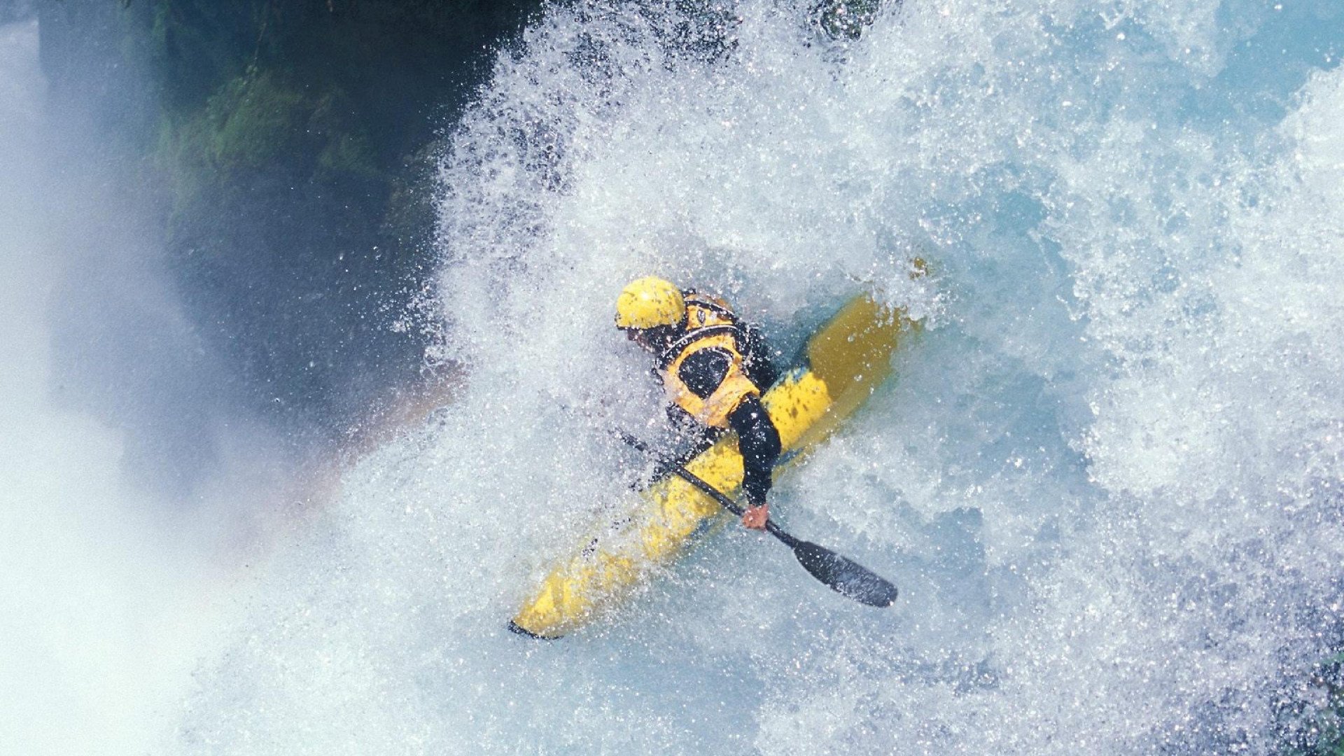 王楚钦小组赛全胜强势晋级淘汰赛，王楚钦的比赛视频2020